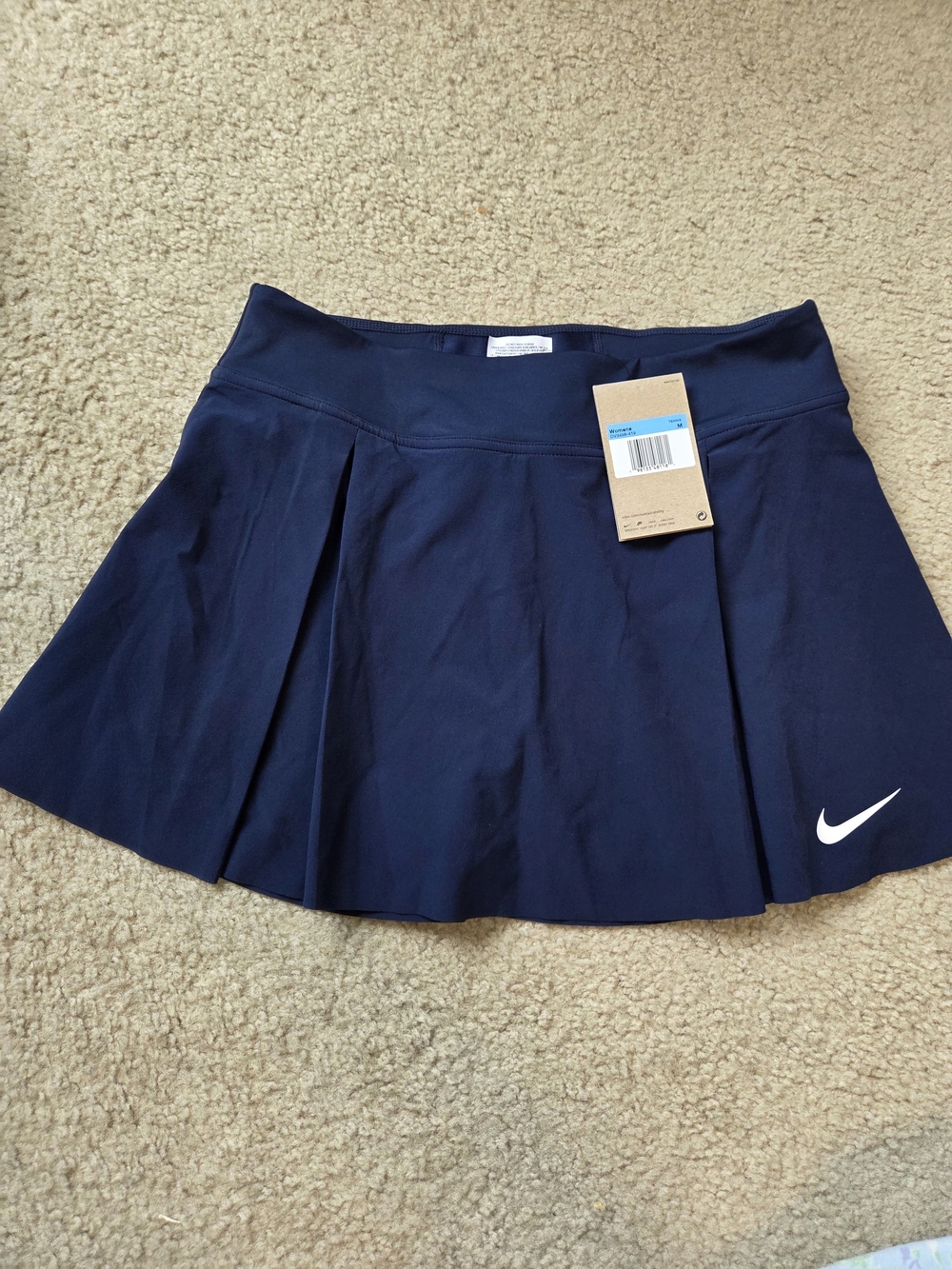 NWT Nike Women's Navy Pleated Tennis/Exercise Skirt Size Medium
